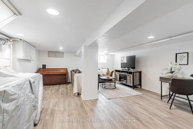 Additional image 21 of 28 Banff Rd