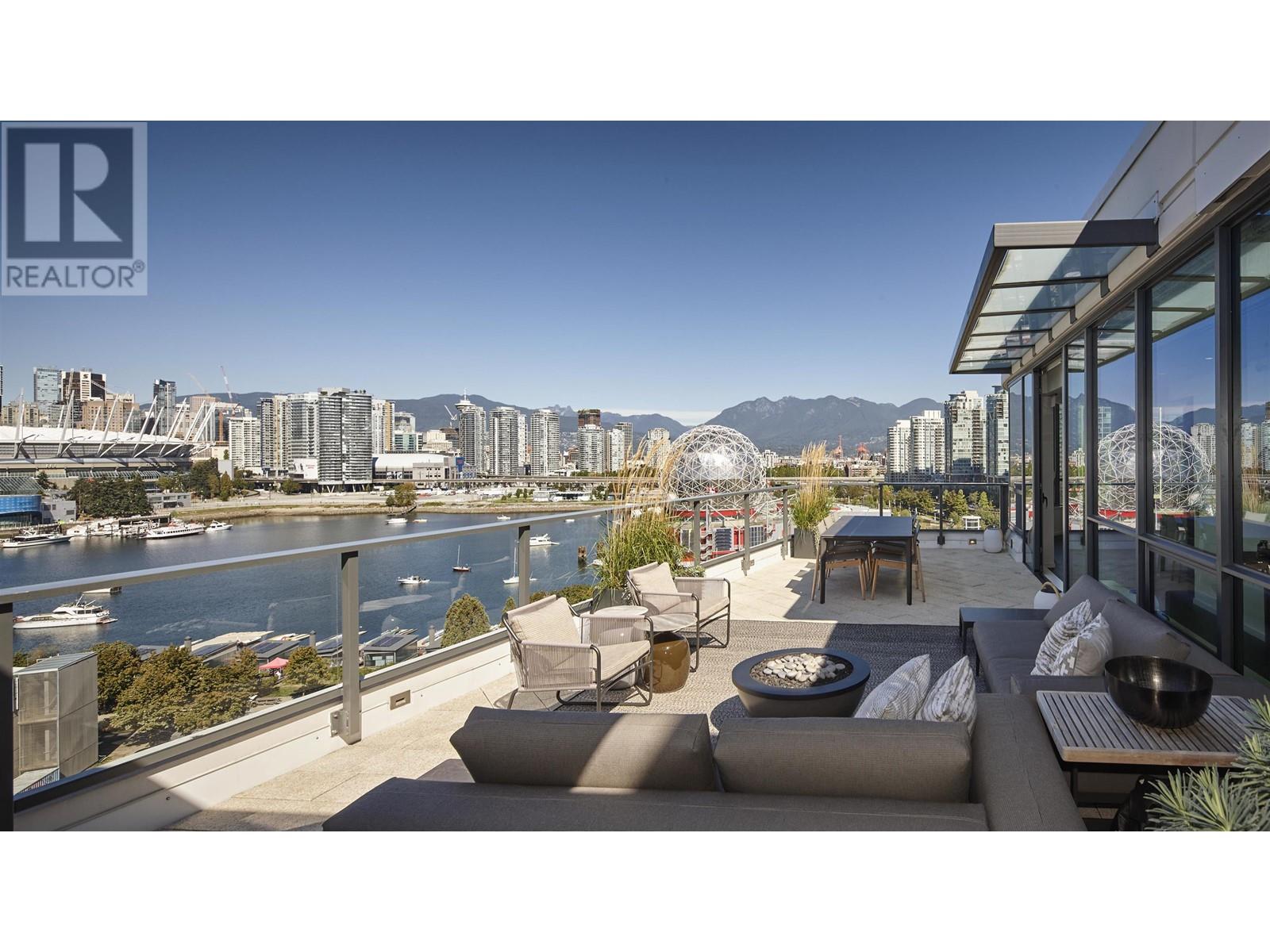 1202 1678 PULLMAN PORTER STREET|Vancouver, British Columbia V6A0H4