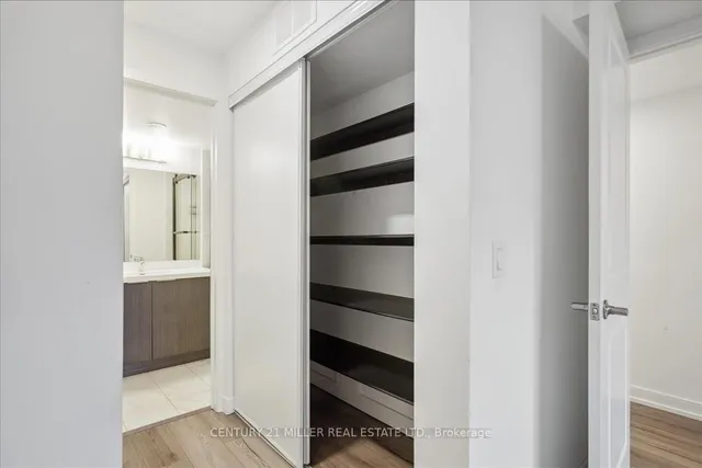 Additional image 32 of 3058 Sixth Line Unit 108