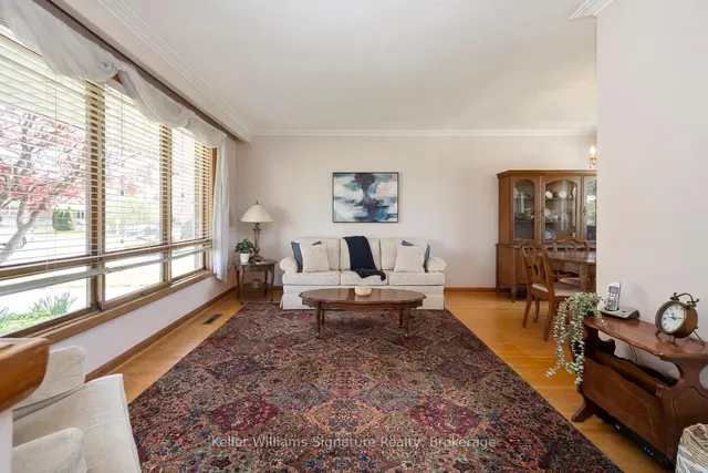 Additional image 4 of 2343 Redfern Rd