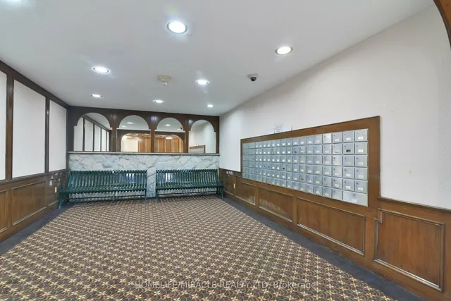 Additional image 6 of 3577 Derry Rd Unit 702