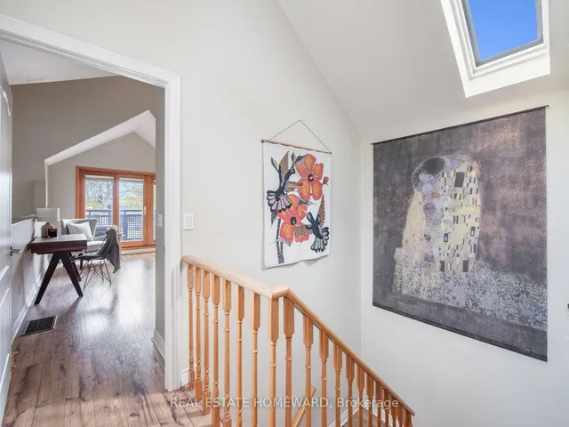 Additional image 15 of 1941 Queen St Unit 301