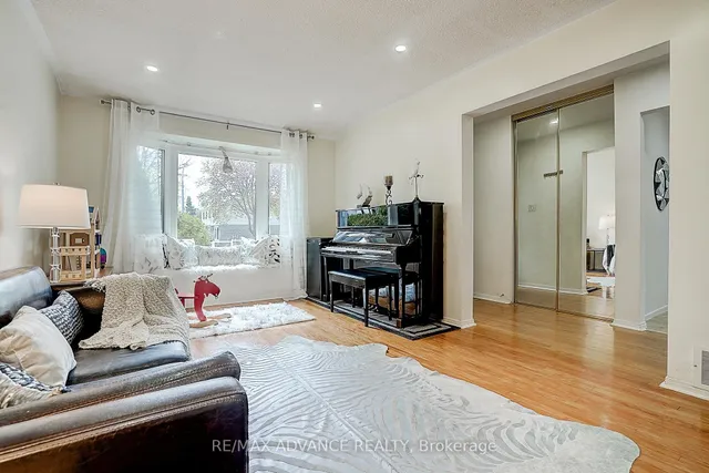 Additional image 9 of 86 Placentia Blvd