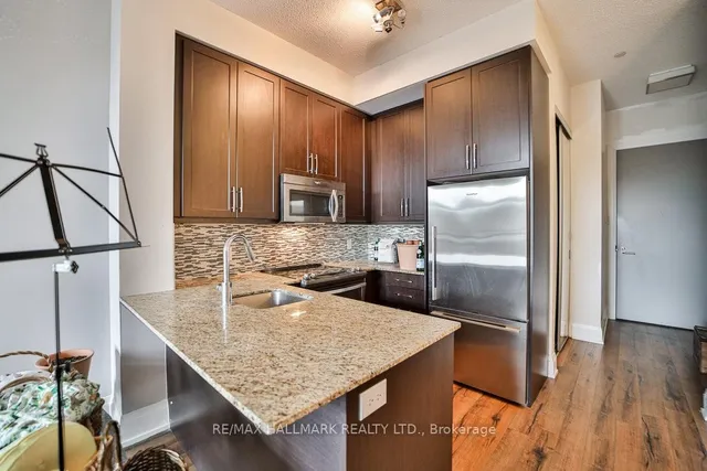 Additional image 6 of 2 Old Mill Dr Unit 121