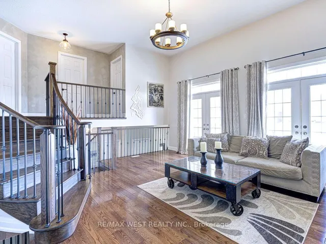 Additional image 22 of 104 Chalkfarm Cres