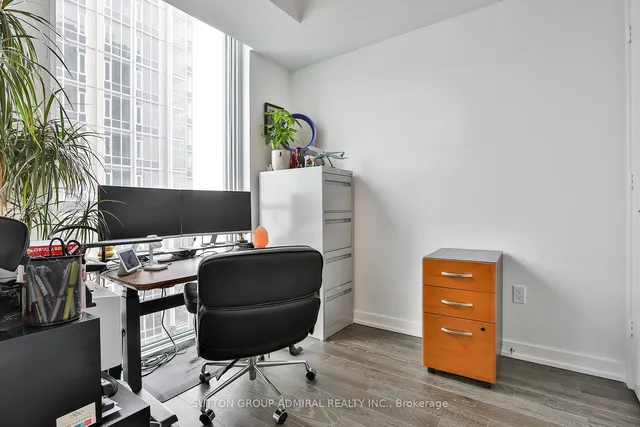 Additional image 12 of 1 Yorkville Ave Unit 4902