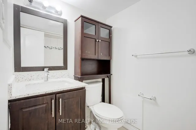 Additional image 26 of 24 Horseshoe Crt