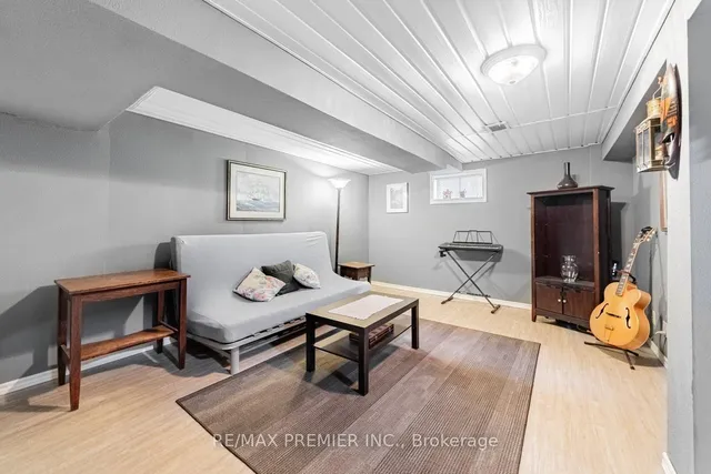 Additional image 19 of 32 Genthorn Ave