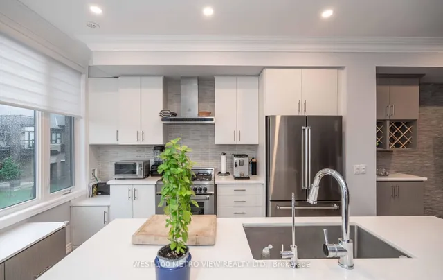 Additional image 10 of 406 Athabasca Common N/A