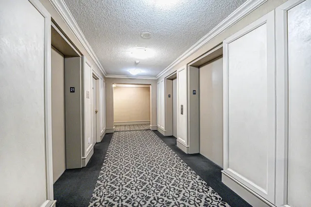 Additional image 4 of 909 Bay St Unit 2101