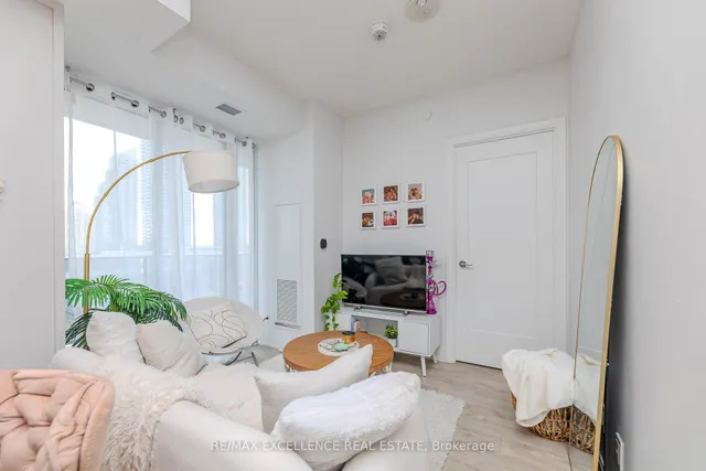 Additional image 20 of 70 Annie Craig Dr Unit 608