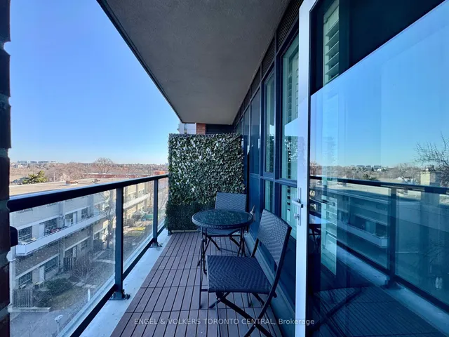 Additional image 20 of 2800 Keele St Unit 524