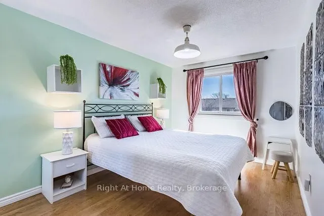 Additional image 20 of 1528 Lancaster Dr Unit 24