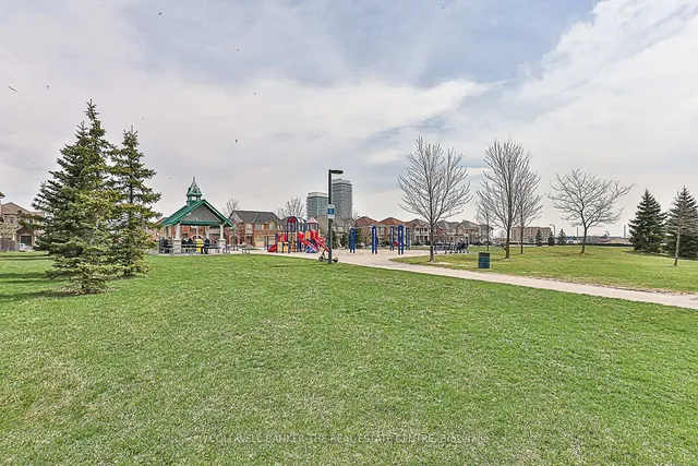 Additional image 39 of 43 Crystalview Cres