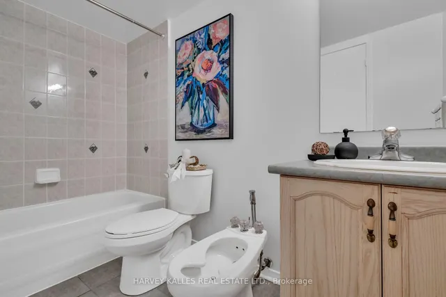 Additional image 35 of 66 Sidney Belsey Cres Unit 201