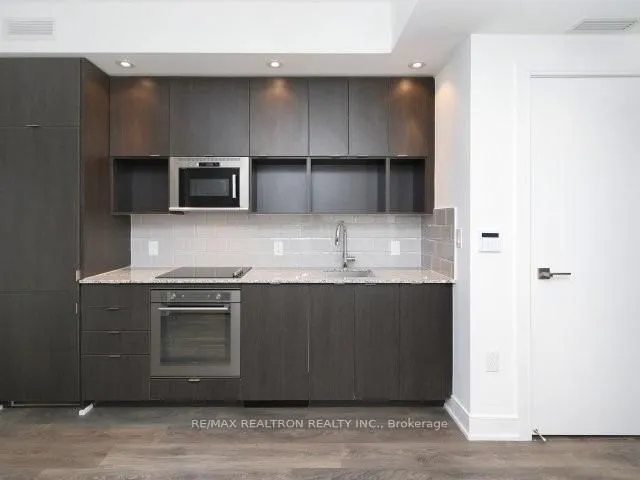 Additional image 6 of 89 McGill St Unit 2704