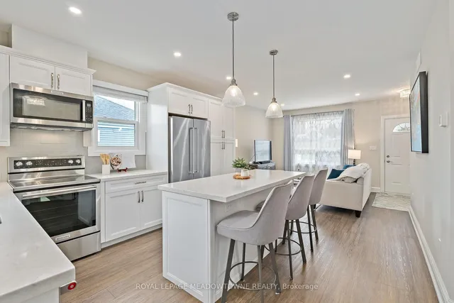 Additional image 19 of 26 Fulton St