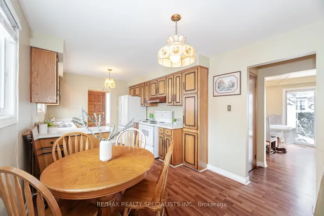 Additional image 8 of 523 Silver Creek Blvd