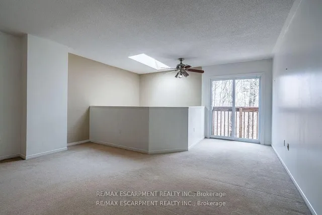 Additional image 17 of 2075 WALKERS Line Unit 246