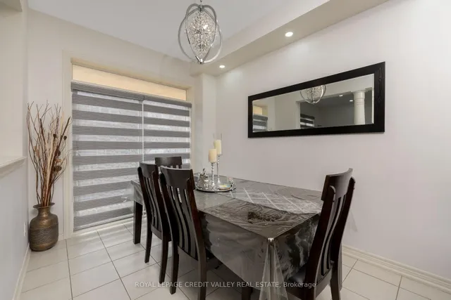 Additional image 21 of 83 Padbury Tr