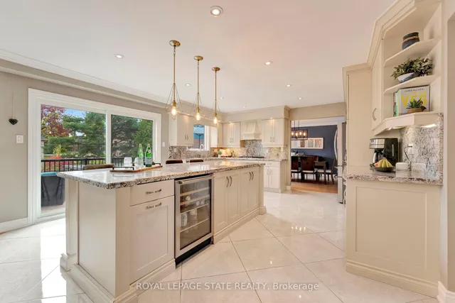 Additional image 9 of 660 Highvalley Rd