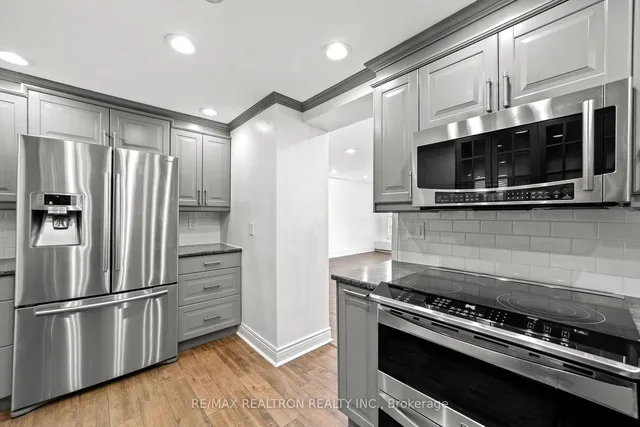Additional image 20 of 130 Neptune Dr Unit 702