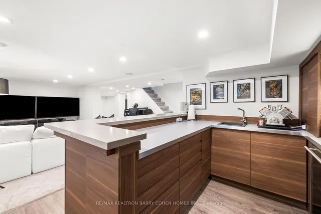 Additional image 34 of 215 Lonsmount Dr