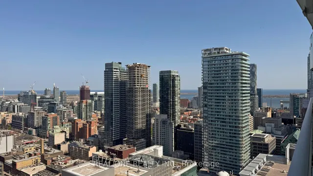 Additional image 32 of 197 Yonge St Unit 3202