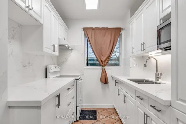 Additional image 8 of 155 Leeward Glwy Unit 305