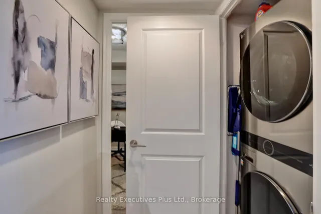 Additional image 26 of 35 Bastion St Unit 619