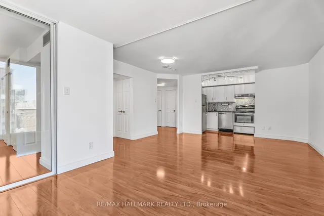 Additional image 13 of 55 Centre Ave Unit 1607