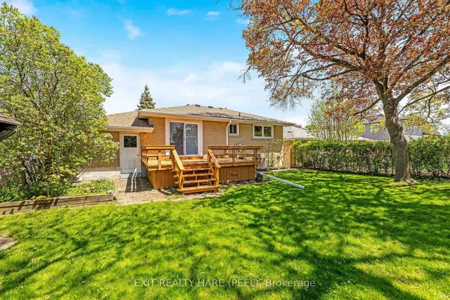 Additional image 38 of 44 Staveley Cres