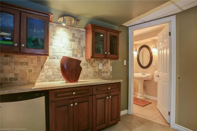 Additional image 27 of 573 Robert Ferrie Dr