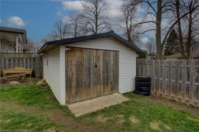 Additional image 31 of 93 Montcalm Dr