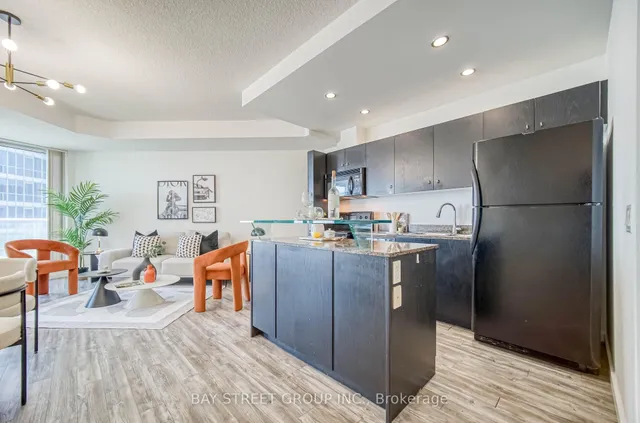 Additional image 9 of 8 York St Unit 2811