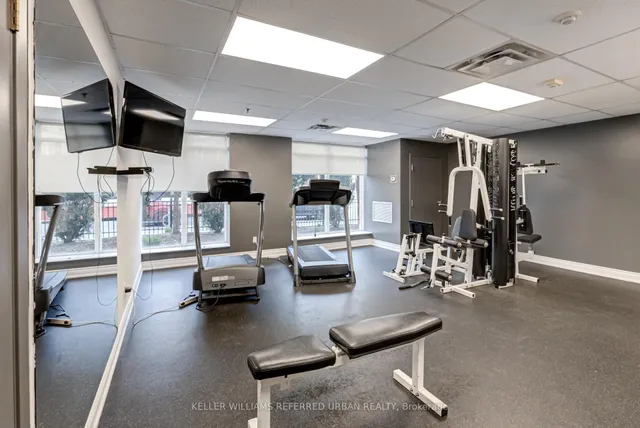 Additional image 22 of 140 Bathurst St Unit 703