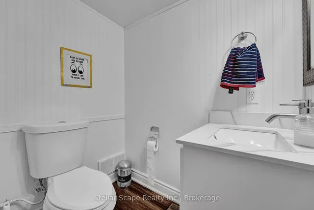 Additional image 24 of 42 Tupper Cres