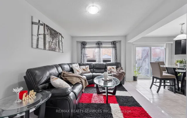 Additional image 14 of 31 Rambling Oak Dr