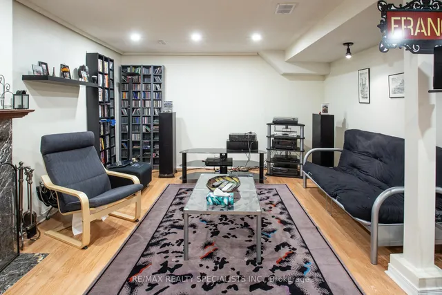 Additional image 18 of 40 Mayberry Crt