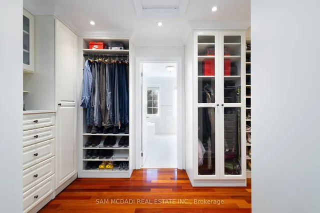 Additional image 27 of 11170 Menzies Crt