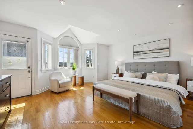 Additional image 18 of 1006 Briar Hill Ave