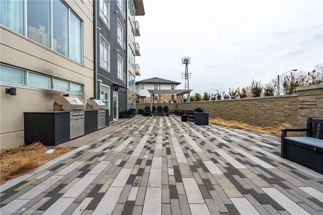 Additional image 33 of 16 Markle Cres Unit 403