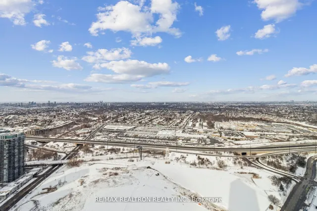 Additional image 28 of 30 Shore Breeze Dr Unit 5202