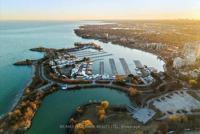 Additional image 45 of 2087 Lakeshore Blvd Unit 803