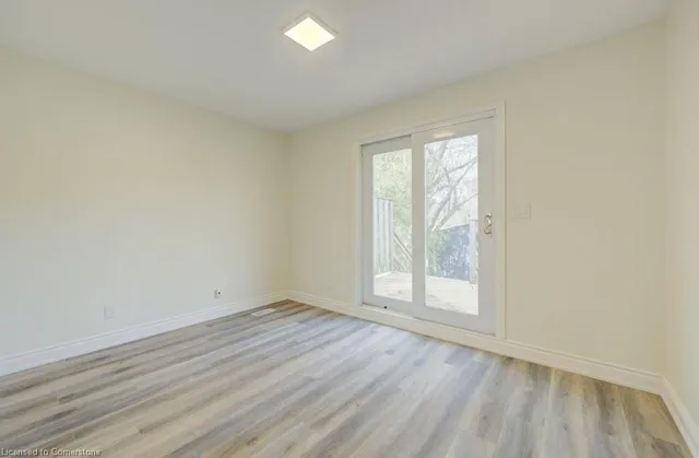 Additional image 19 of 582 Chamberlain Rd