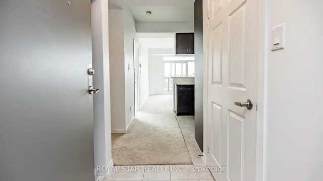 Additional image 11 of 50 Sky Harbour Dr Unit 407