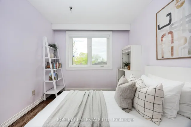 Additional image 15 of 106 Brenda Cres