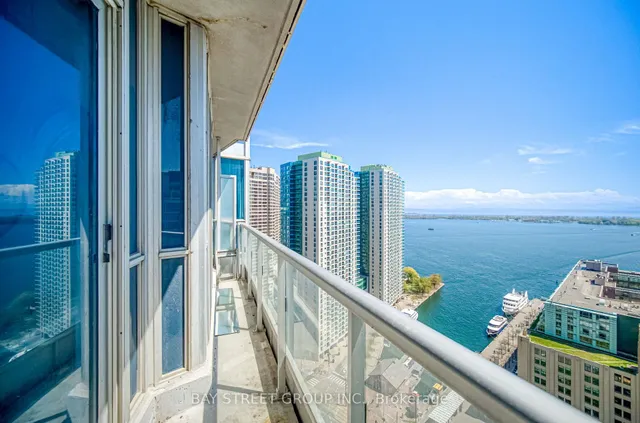 Additional image 29 of 8 York St Unit 2811