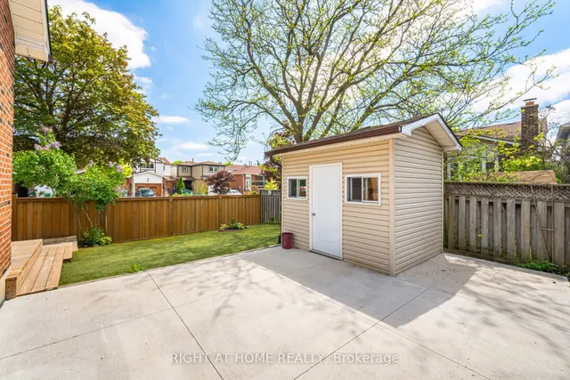 Additional image 40 of 6 Winterfold Dr