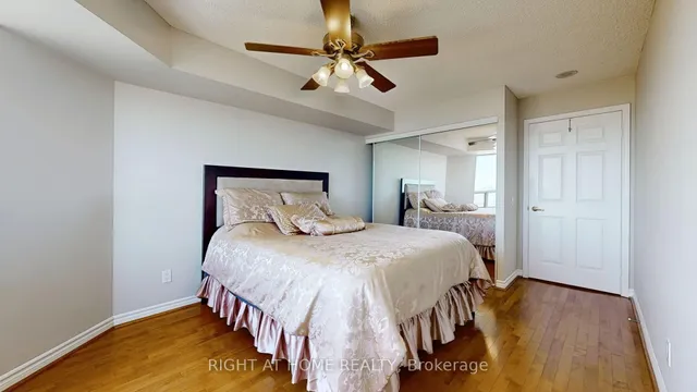 Additional image 19 of 35 Kingsbridge Garden Circ Unit 2108